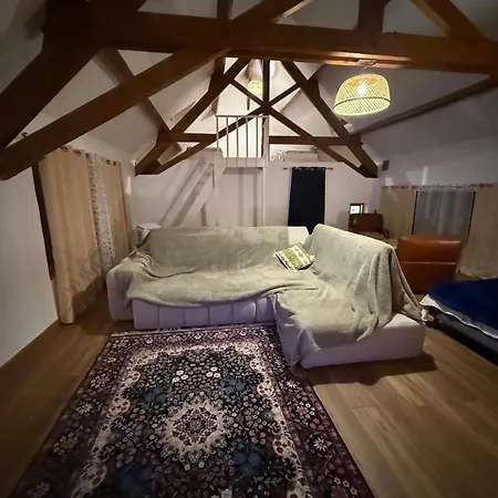 בית הארחה Dans Ecurie